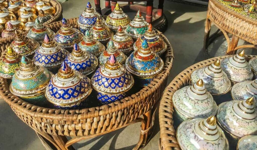 Benjarong Porcelain luxury gift from Thailand