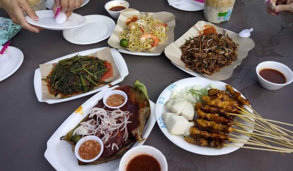 Food scenes in Singapore